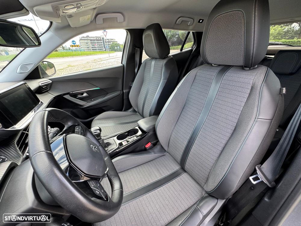Peugeot 2008 1.5 BlueHDi Allure Pack - 10