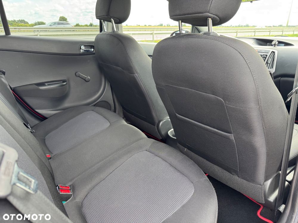 Hyundai i20 1.25 Style - 27