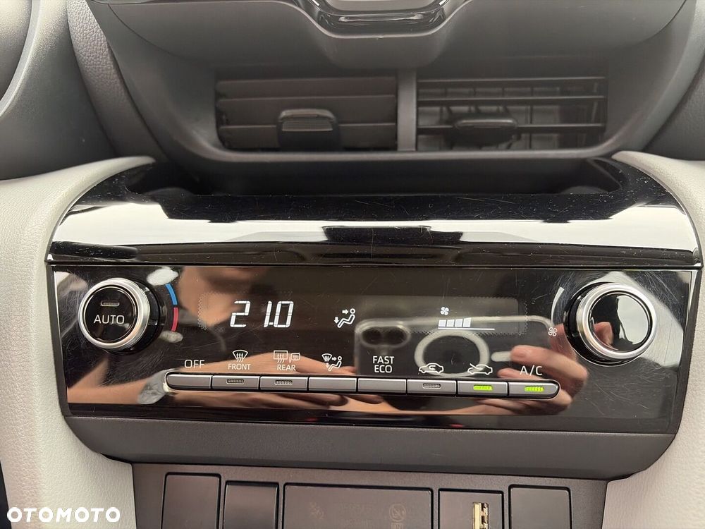 Toyota Yaris Cross Hybrid 1.5 Comfort - 16