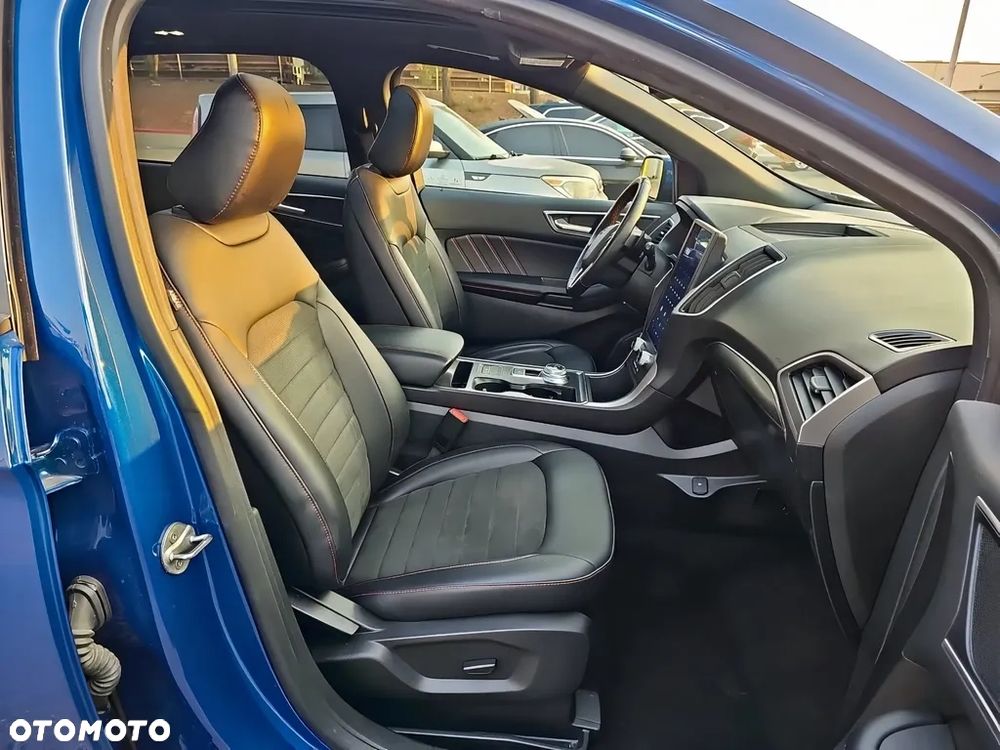 Ford Edge - 10