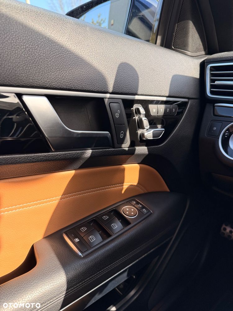 Mercedes-Benz Klasa E 250 7G-TRONIC Sport Edition - 17