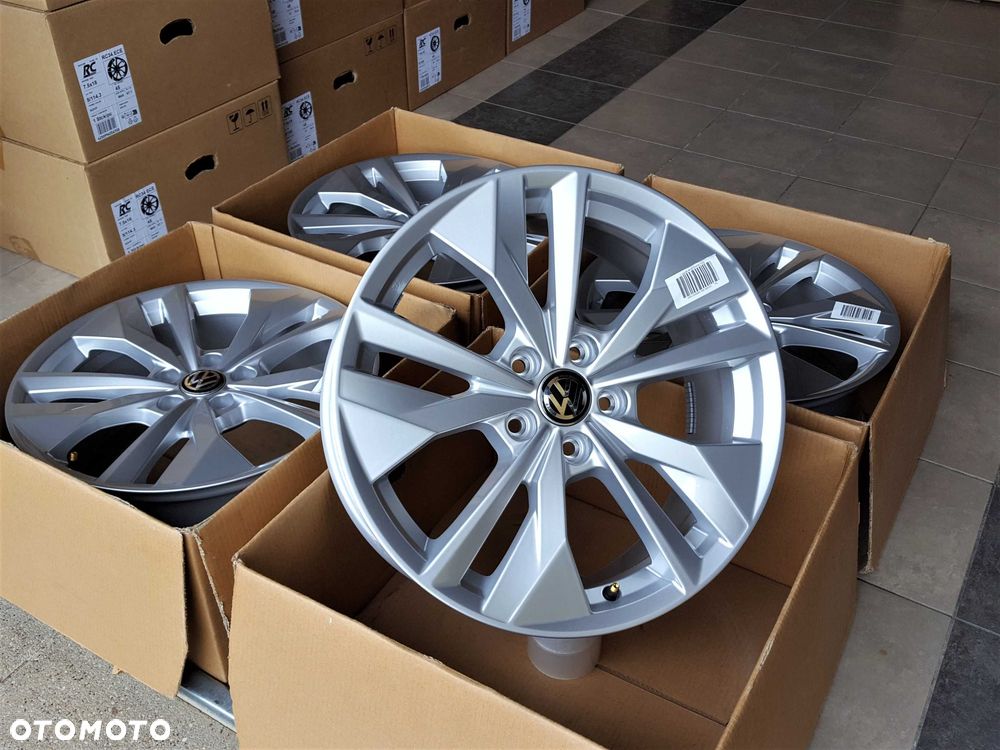 Alufelgi 18 5x112 VW Golf Passat Tiguan Jetta Touran Caddy T-Roc Nowe Oryginalne ! 822# - 4
