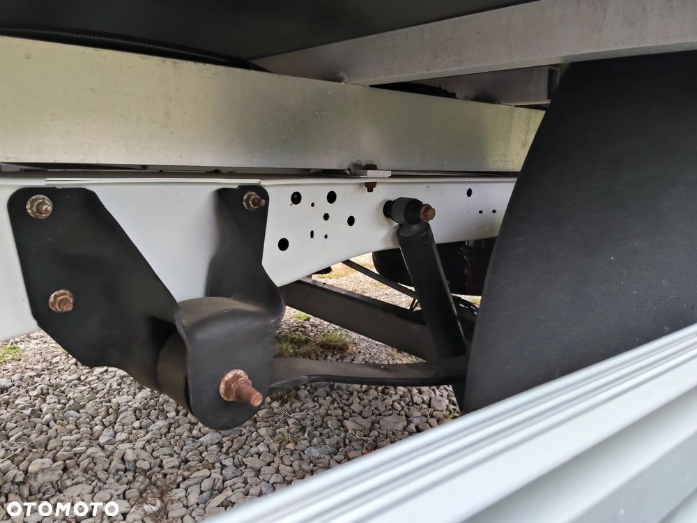 Ford Transit - 19