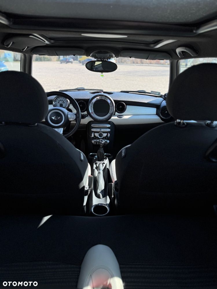 MINI Cooper 50 Camden - 21