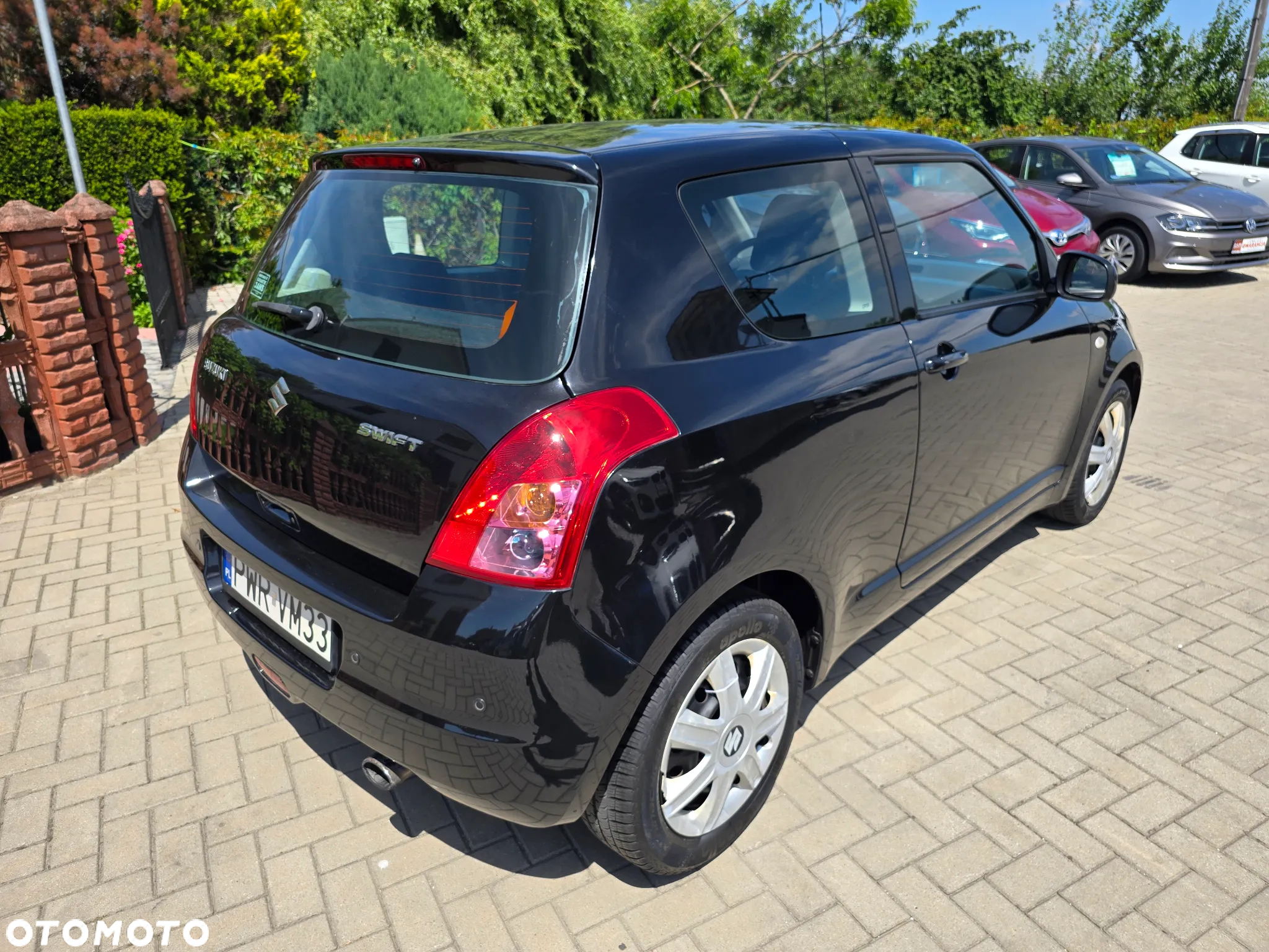 Suzuki Swift - 4