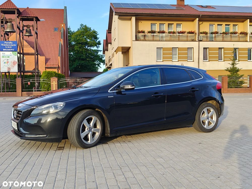 Volvo V40 D2 Momentum - 13