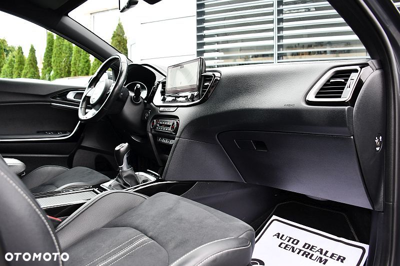 Kia Ceed 1.5 T-GDI OPF GT Line - 6