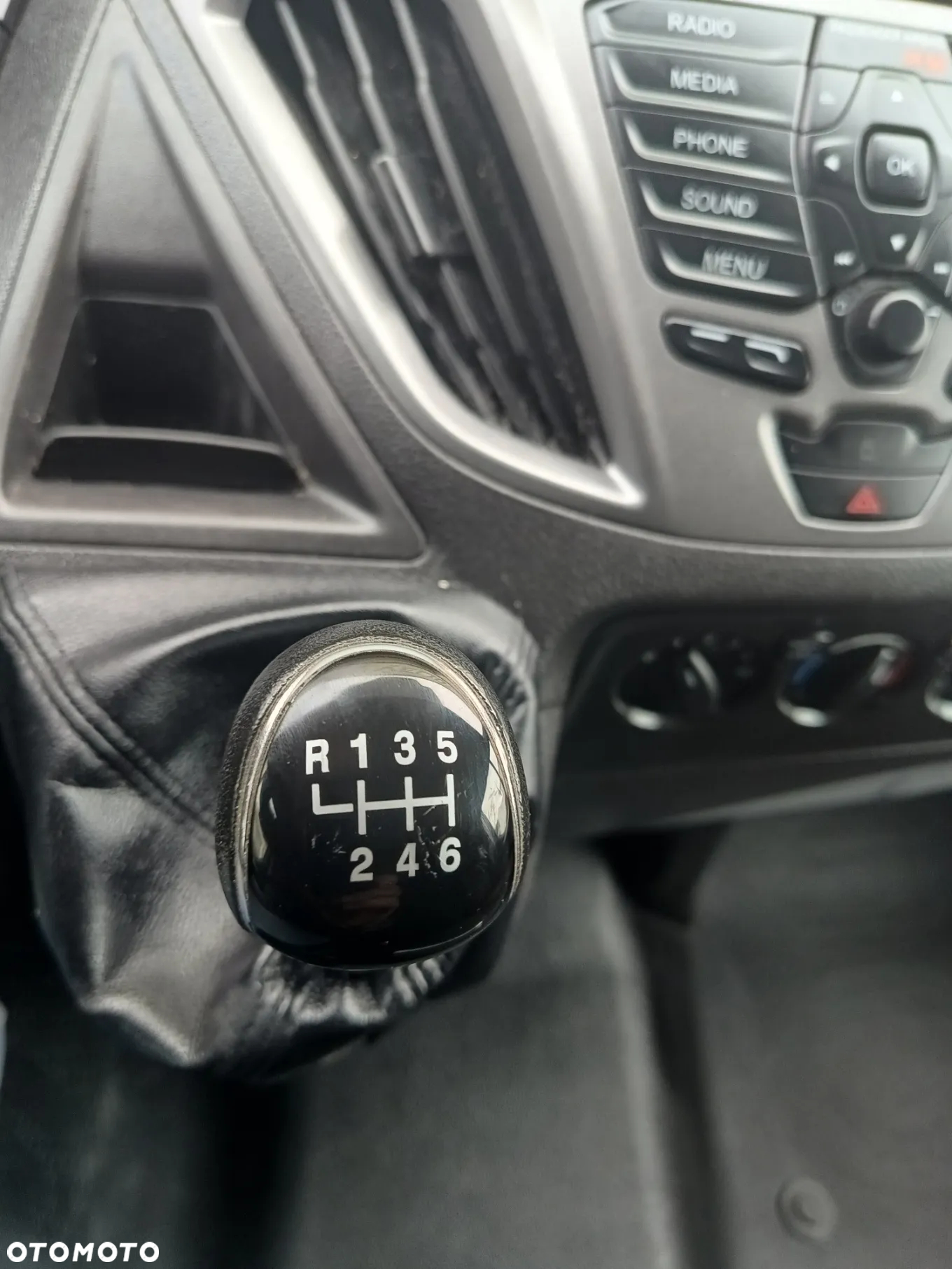 Ford Transit Custom 2.0 TDCi diesel 105 kM 2016rok, WYJĄTKOWO ZADBANY, GOTOWY DO PRACY!!! - 39