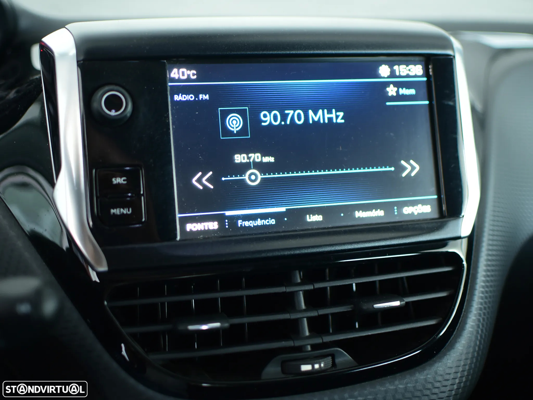 Peugeot 208 1.2 PureTech Style - 8