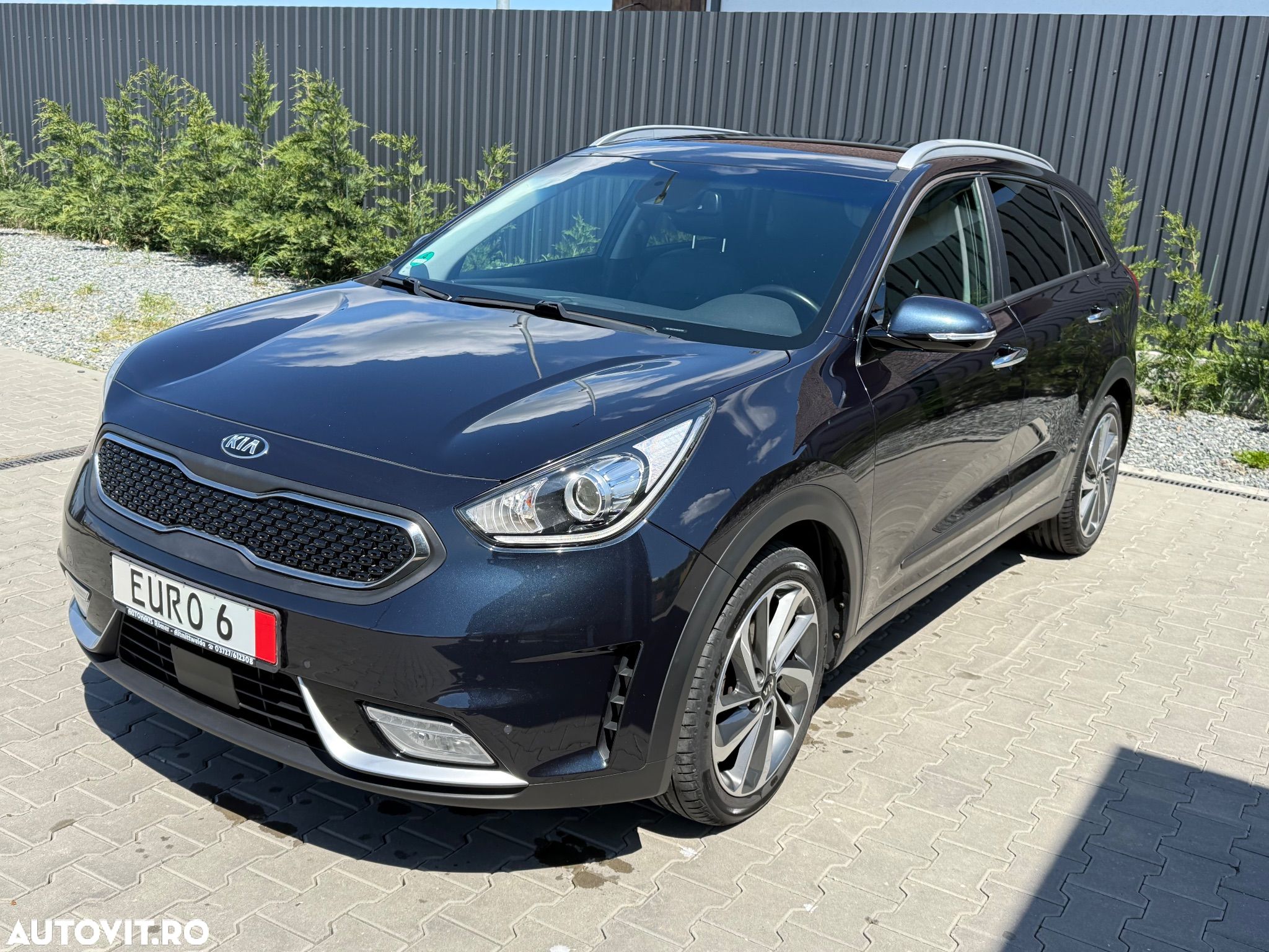 Kia Niro 1.6 GDI 2WD Aut. Spirit - 1