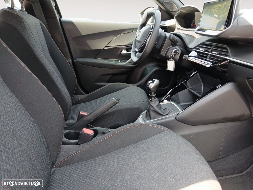 Peugeot 2008 1.2 PureTech Style - 15