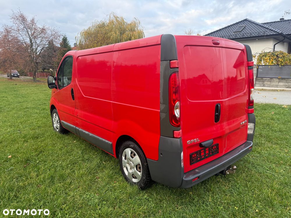 Opel Vivaro - 4