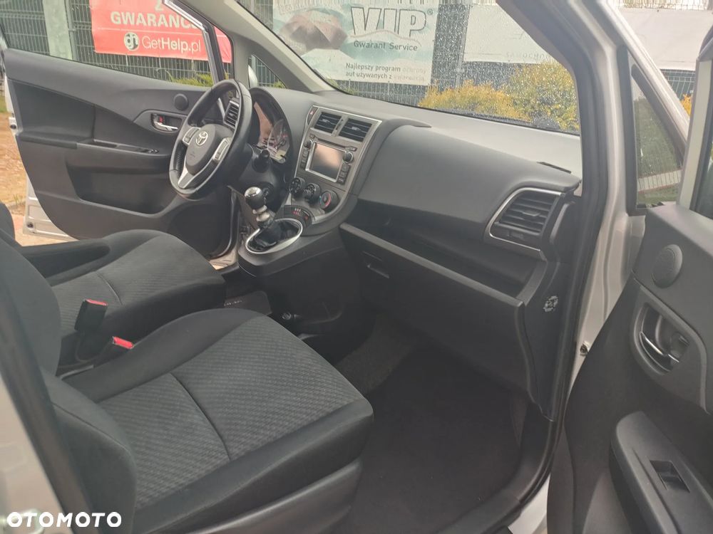 Toyota Verso S 1.33 VVT-i Cool - 17