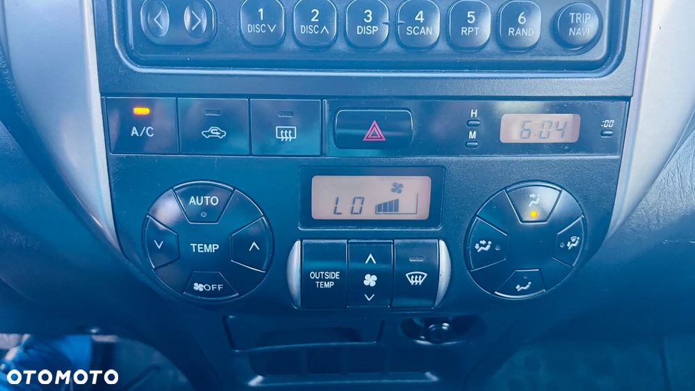 Toyota RAV4 2.0 D-4D Sol - 9