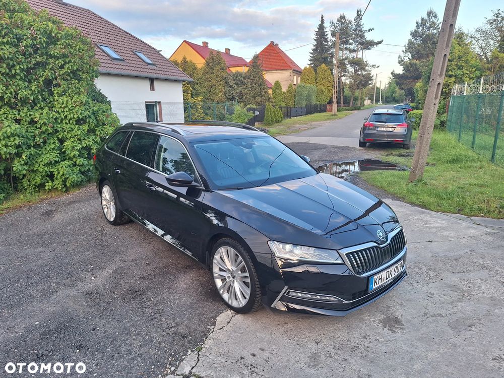 Skoda Superb 2.0 TDI 4x4 L&K DSG - 2