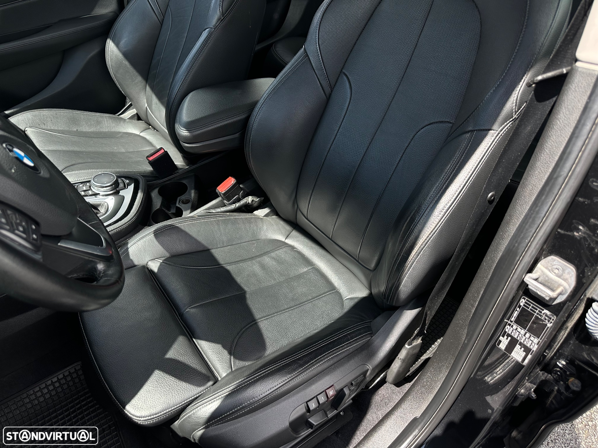 BMW 218 Active Tourer d Line Sport Auto - 15