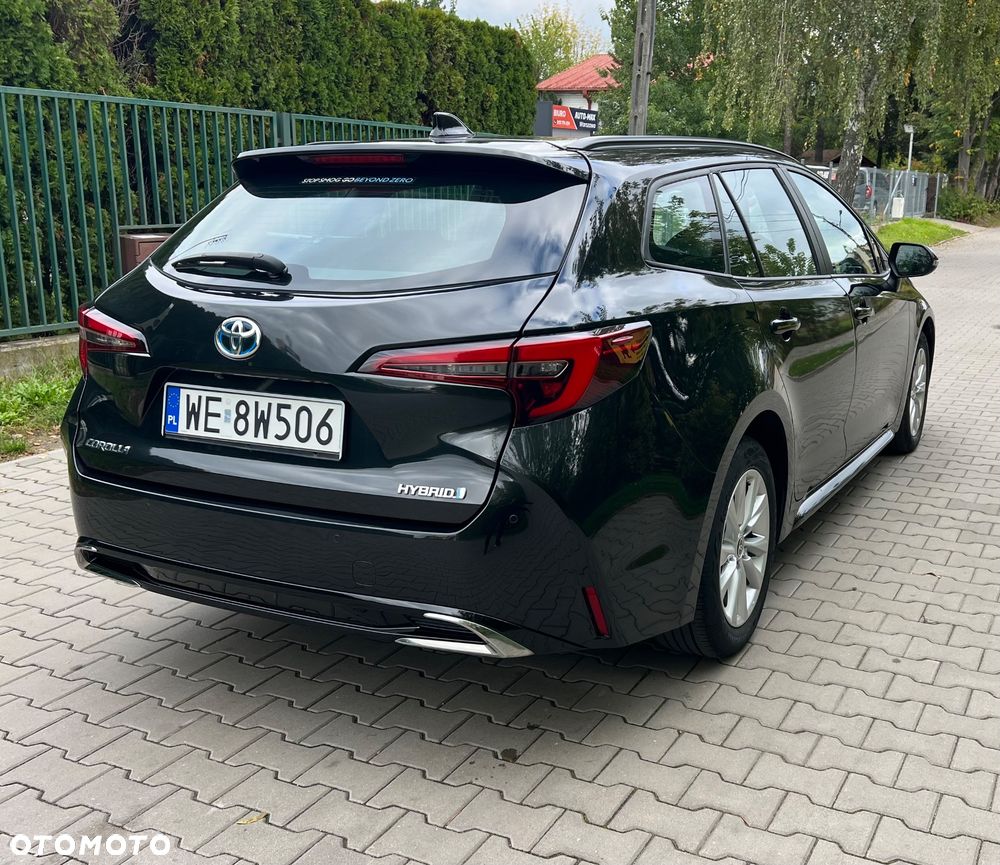 Toyota Corolla 1.8 Hybrid GPF Comfort - 29