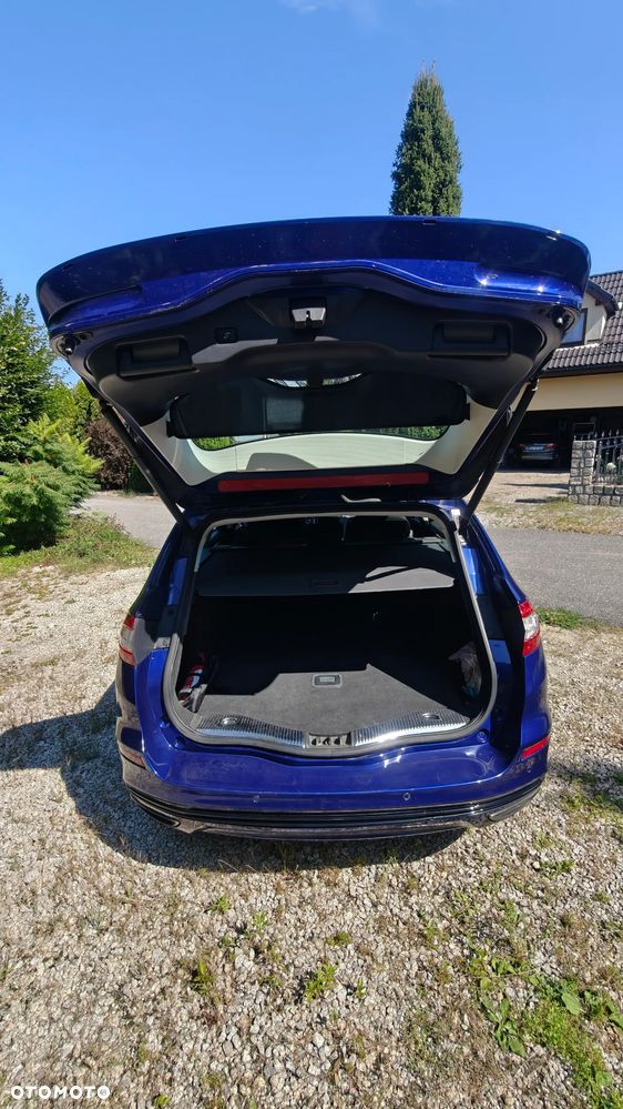 Ford Mondeo 2.0 EcoBoost Titanium - 11