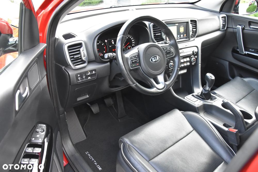 Kia Sportage 1.6 GDI 2WD DREAM-TEAM EDITION - 23