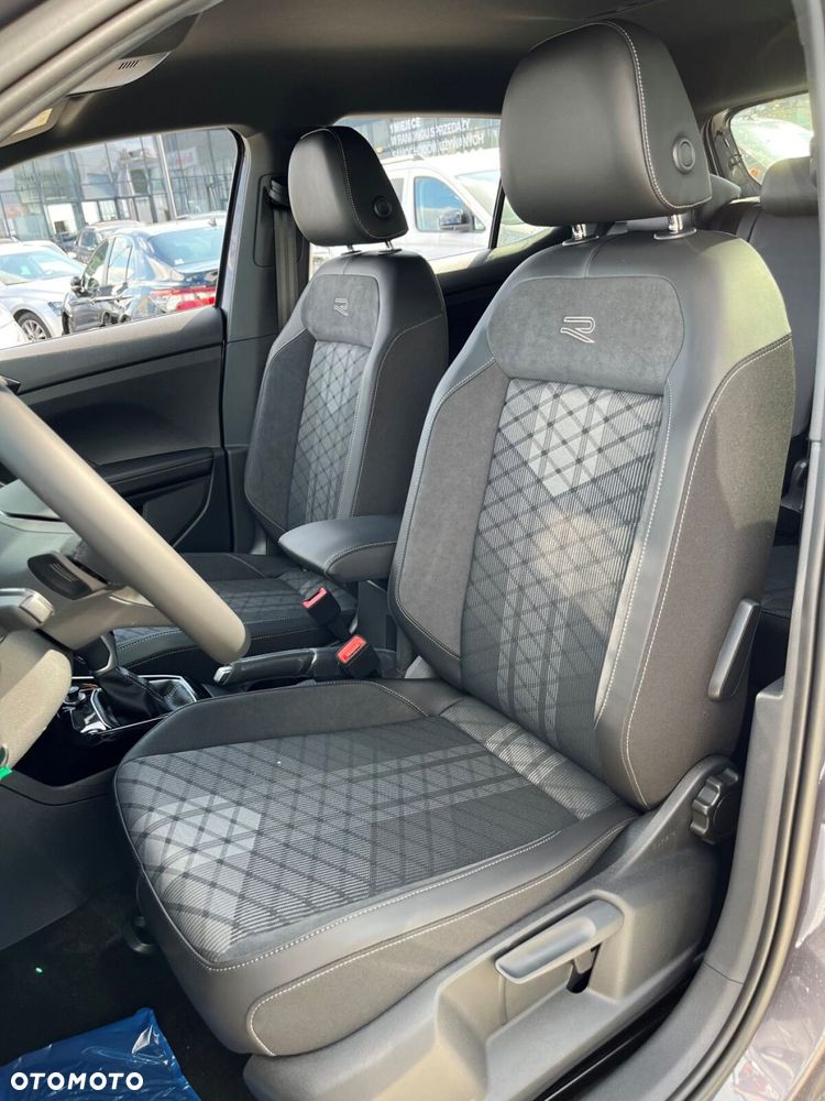 Volkswagen T-Cross - 8