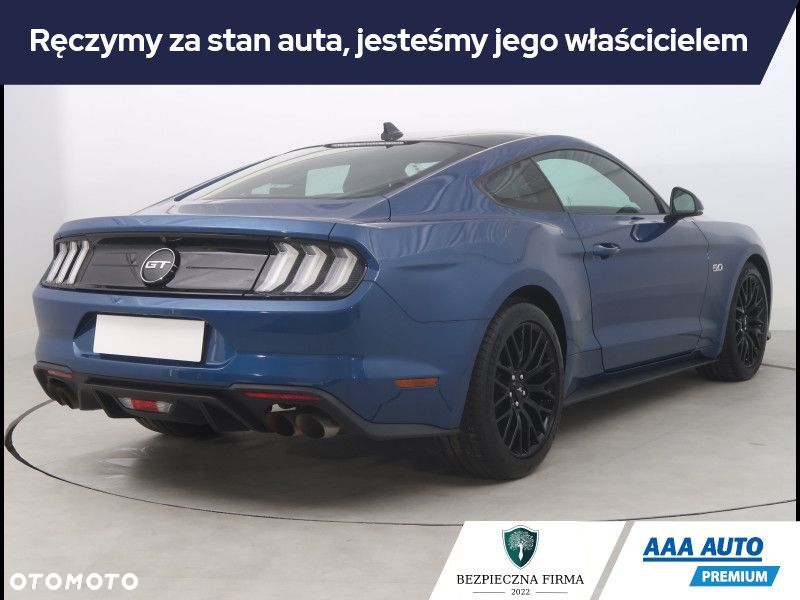 Ford Mustang - 6