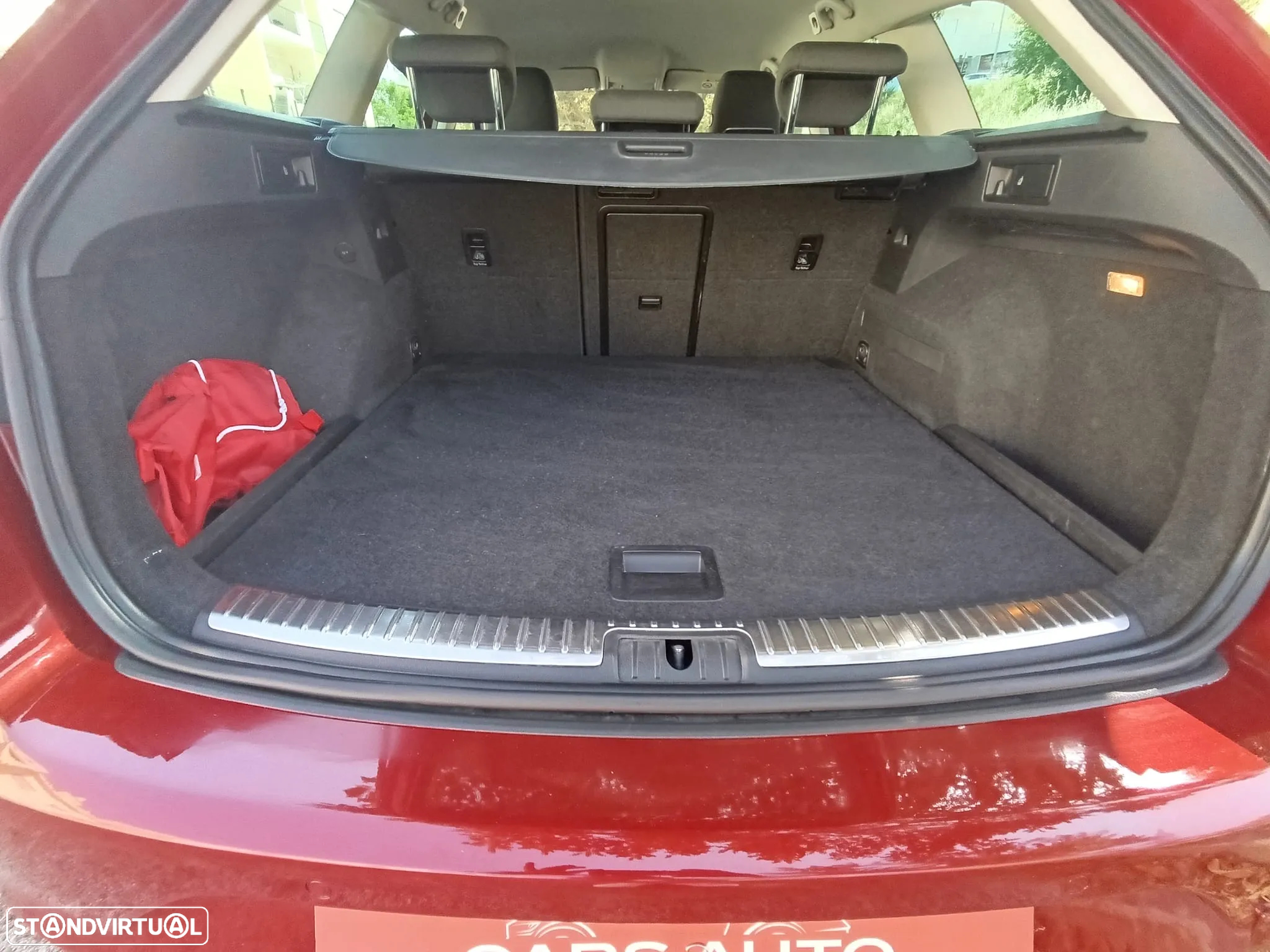 SEAT Leon ST 1.6 TDI Reference Ecomotive - 27