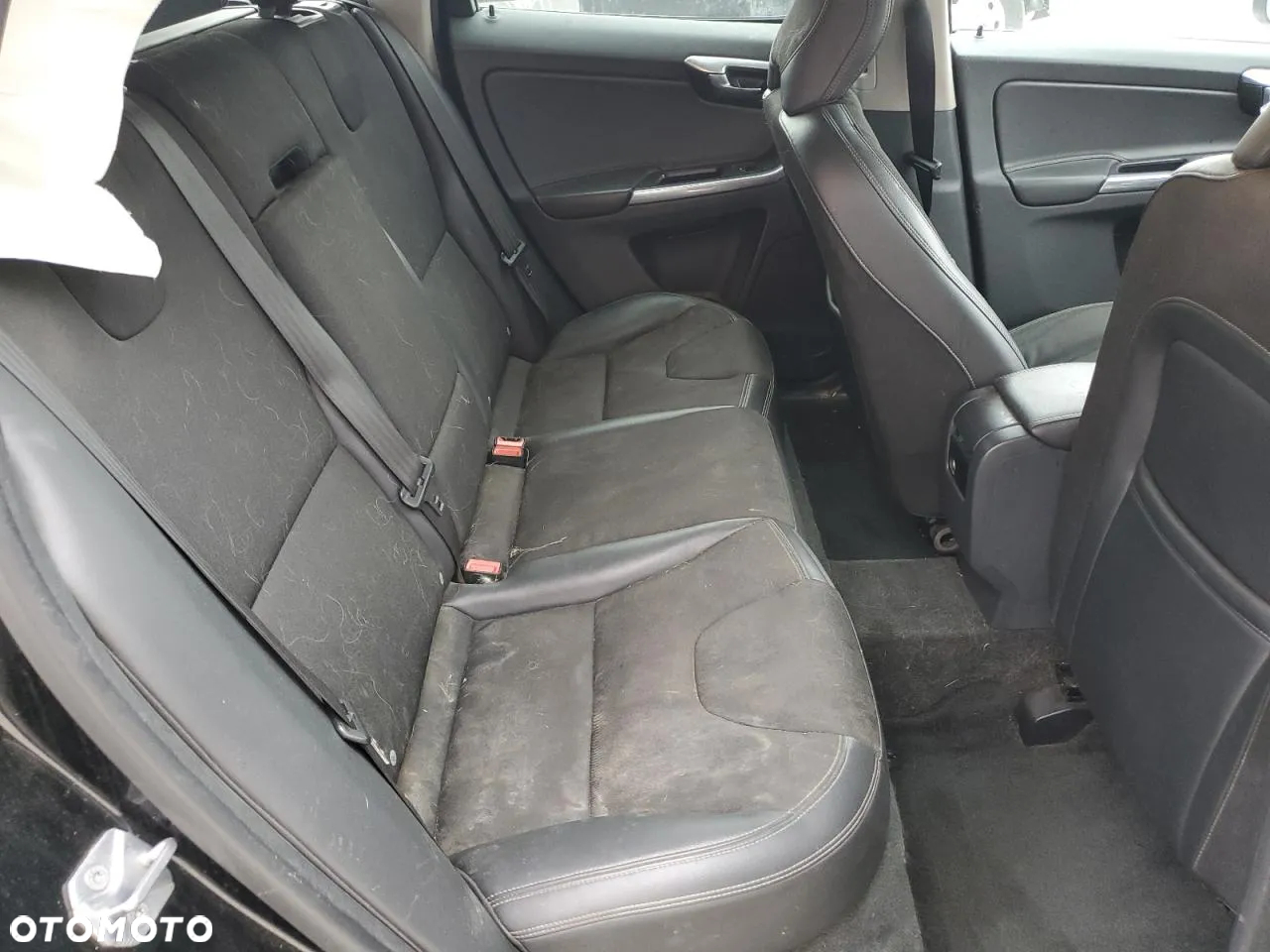 Volvo XC 60 T5 Geartronic Momentum - 8