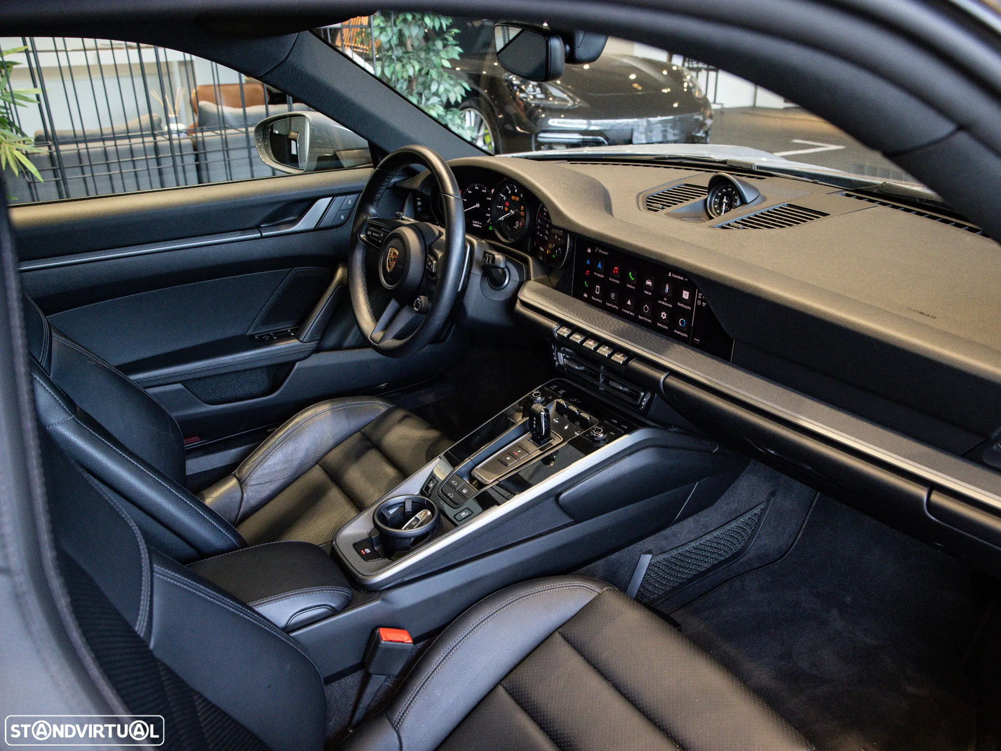 Porsche 911 (992) Carrera PDK - 36