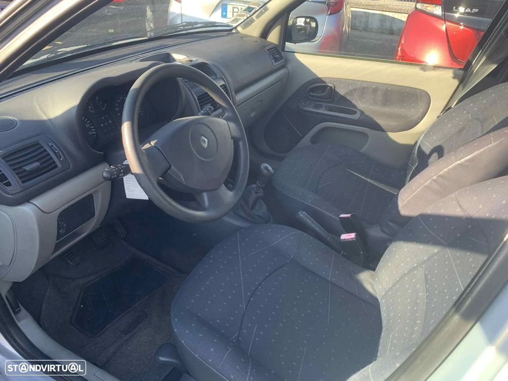 Renault Clio 1.5 dCi Authentique - 7