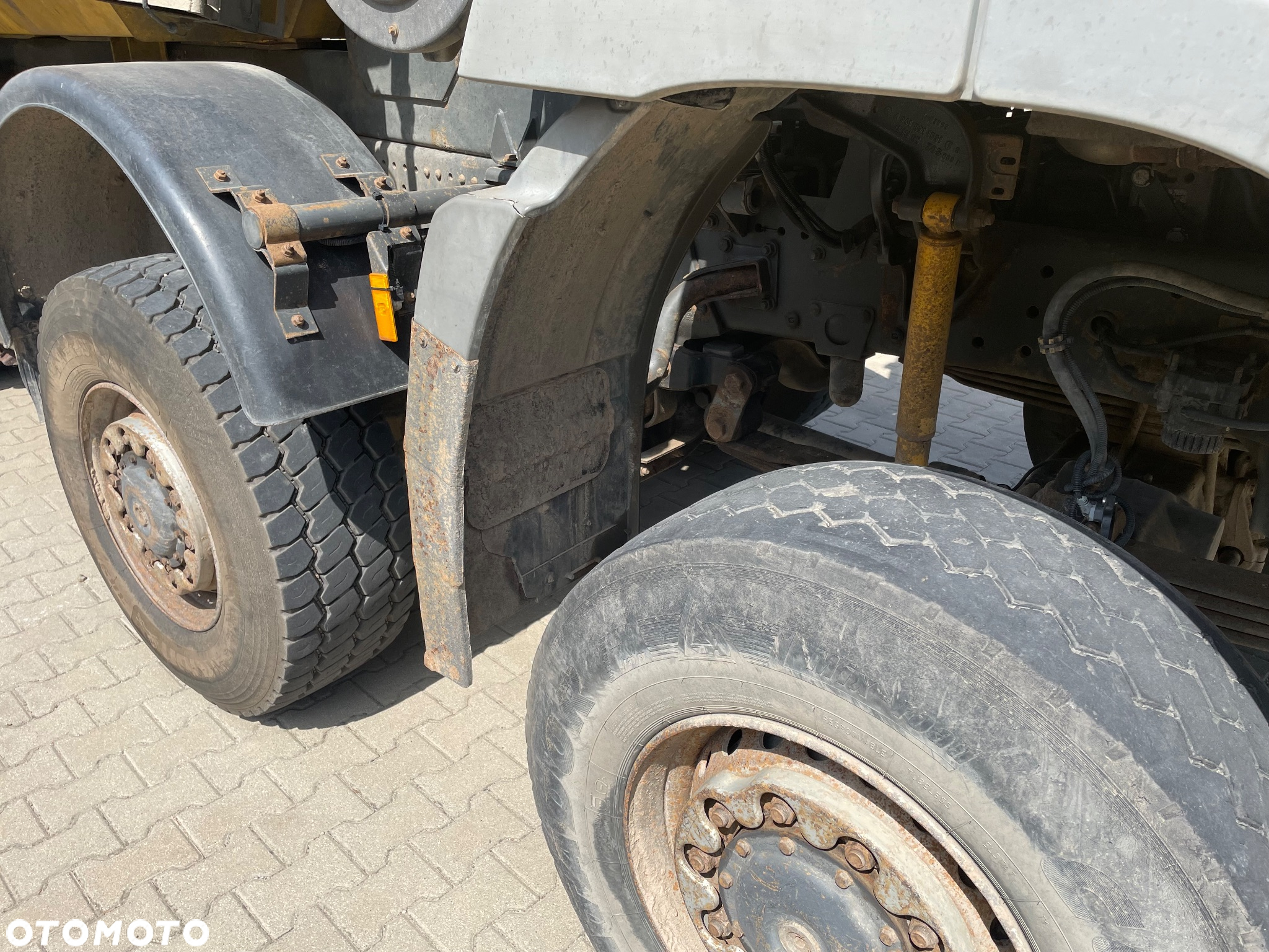 Mercedes-Benz Actros 4141 8x8 - 6