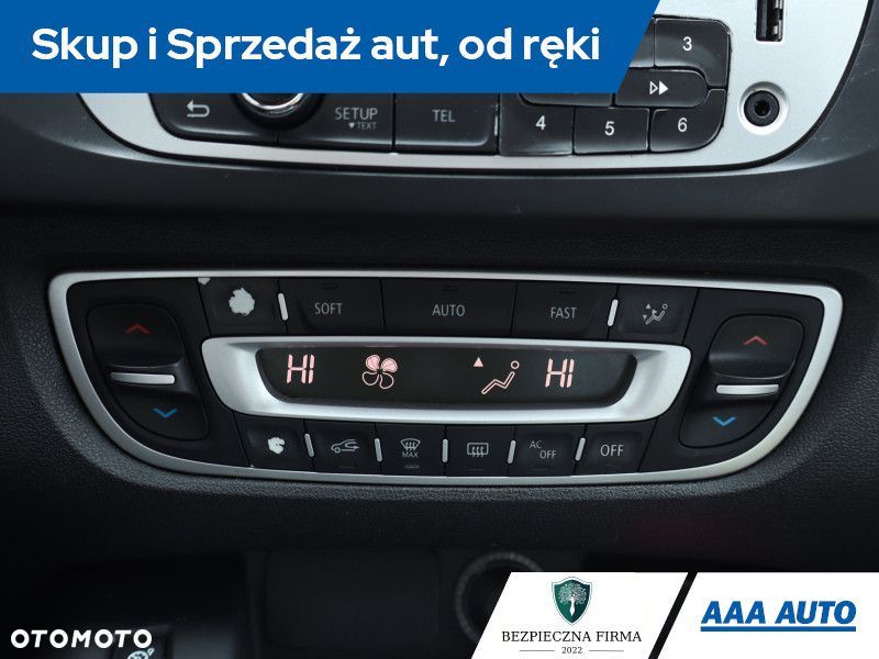 Renault Scenic - 15