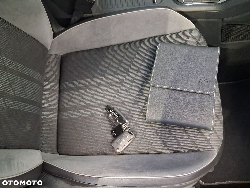 Volkswagen Tiguan - 28