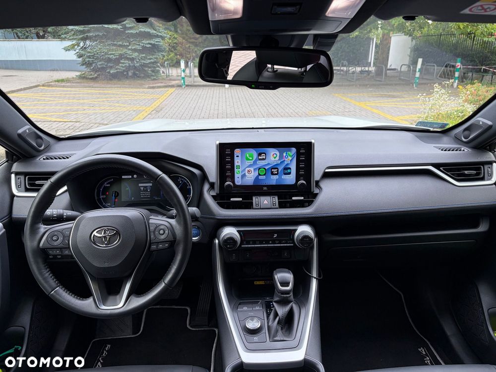 Toyota RAV4 - 24