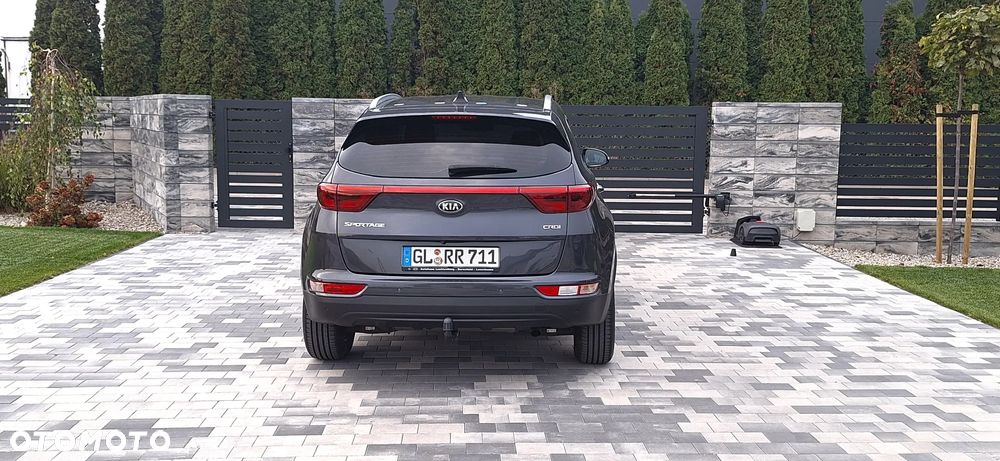Kia Sportage 2.0 CRDI 4WD Dream-Team Edition - 6