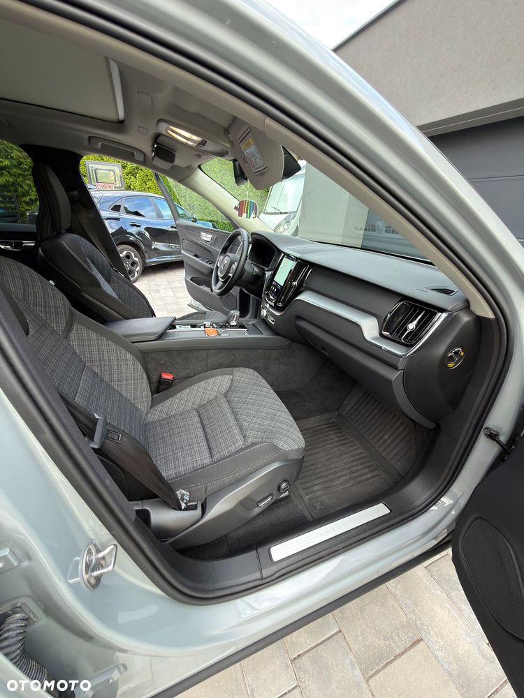 Volvo XC 60 - 8