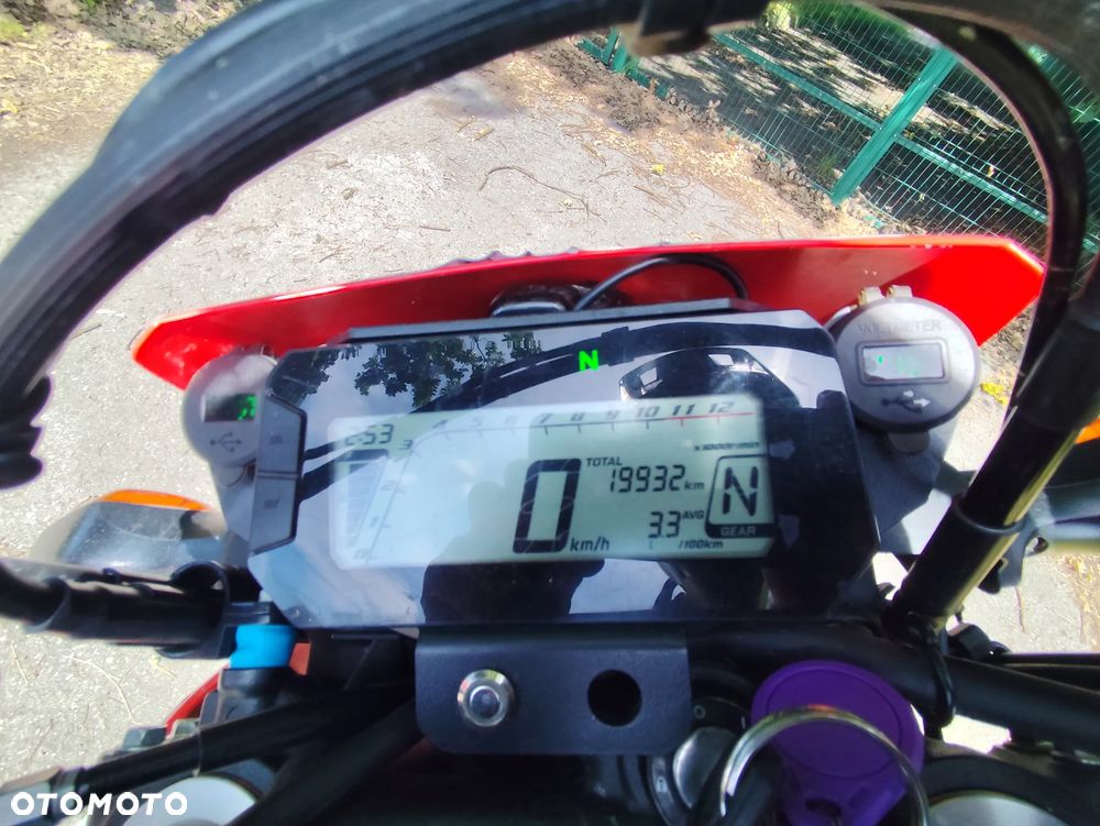 Honda CRF - 4