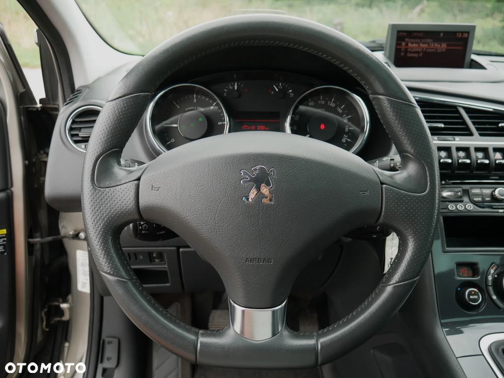 Peugeot 3008 1.6 HDi Premium - 30