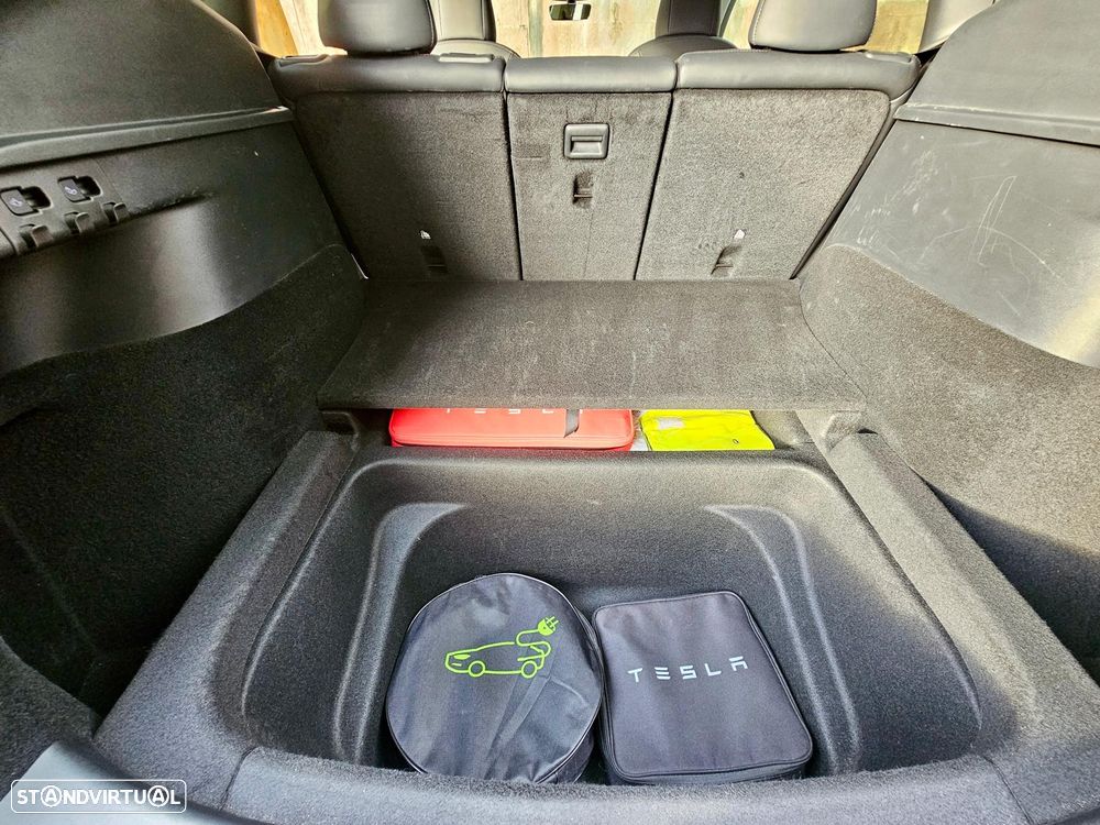 Tesla Model Y Long Range Tração Integral - 19