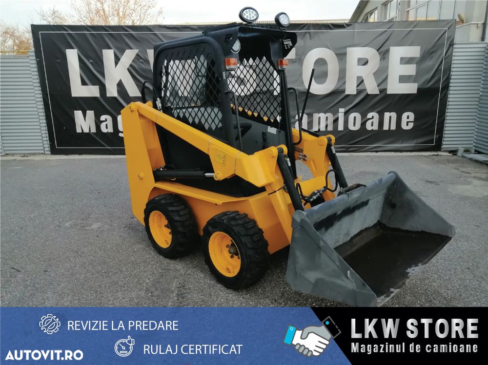 Bobcat MINIINCARCATOR FRONTAL PNEU RIGID RAM ITALIA - 2