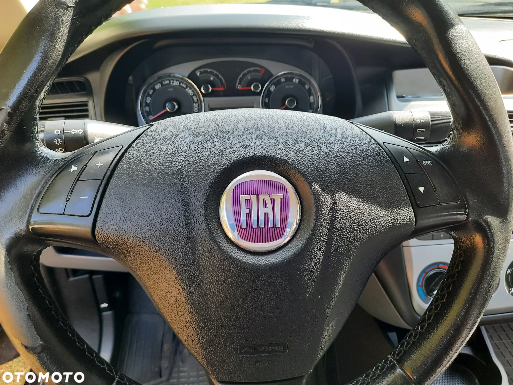 Fiat Linea 1.4 Dynamic - 16
