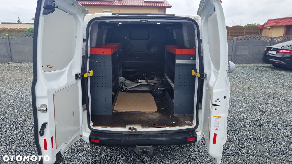 Ford Transit Custom - 9