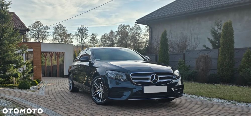 Mercedes-Benz Klasa E 220 d 4-Matic 9G-TRONIC - 18