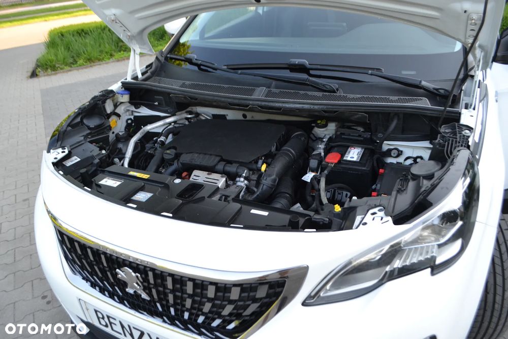 Peugeot 3008 - 18