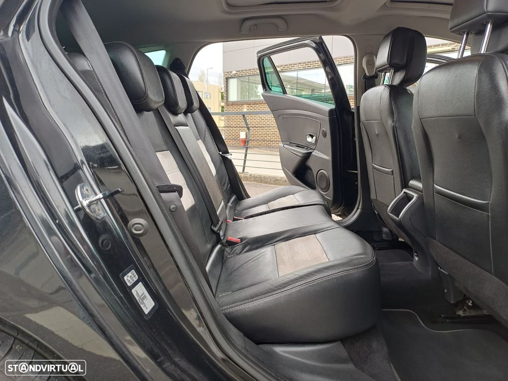 Renault Mégane Sport Tourer ENERGY dCi 130 Start & Stopp Bose Edition - 43