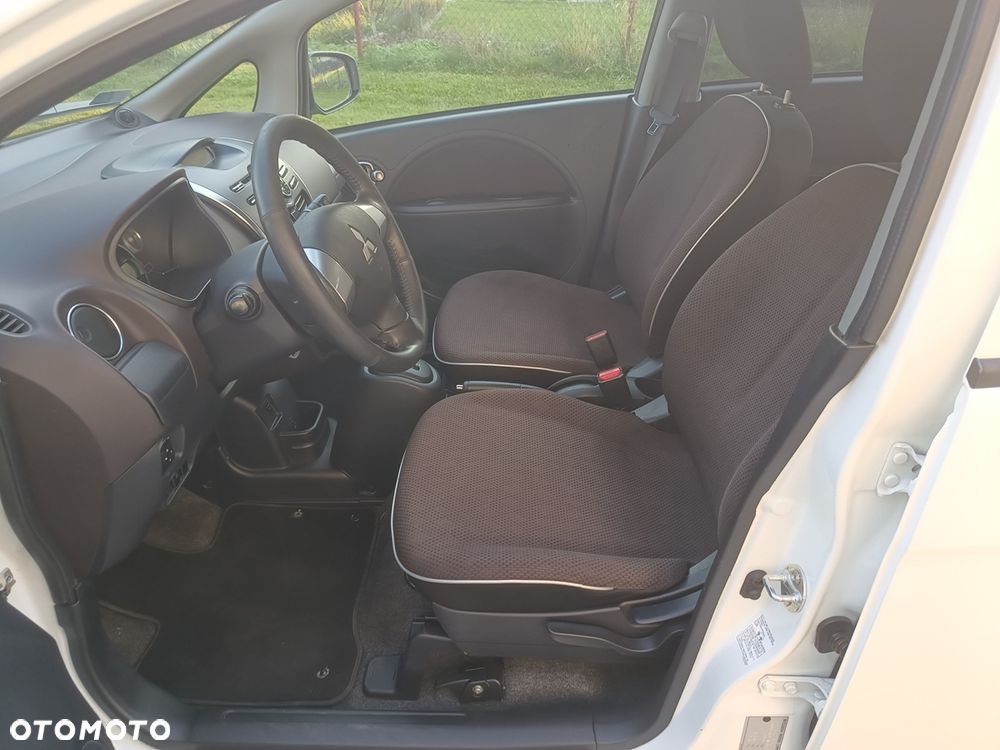 Mitsubishi i-MiEV Standard - 8