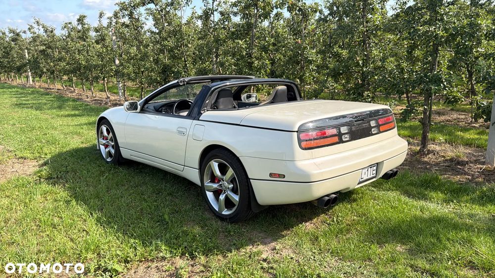 Nissan 300 ZX - 12