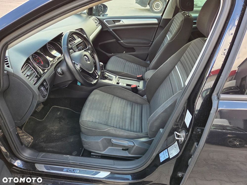 Volkswagen Golf 1.2 TSI BlueMotion Technology DSG Cup - 16