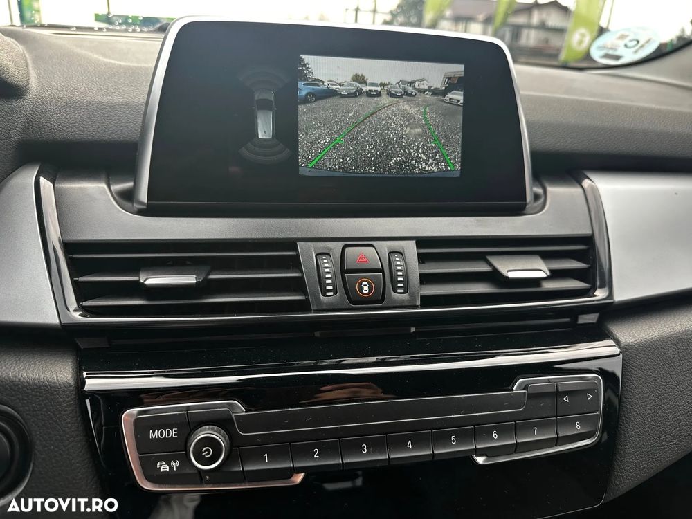 BMW Seria 2 216i Advantage - 8