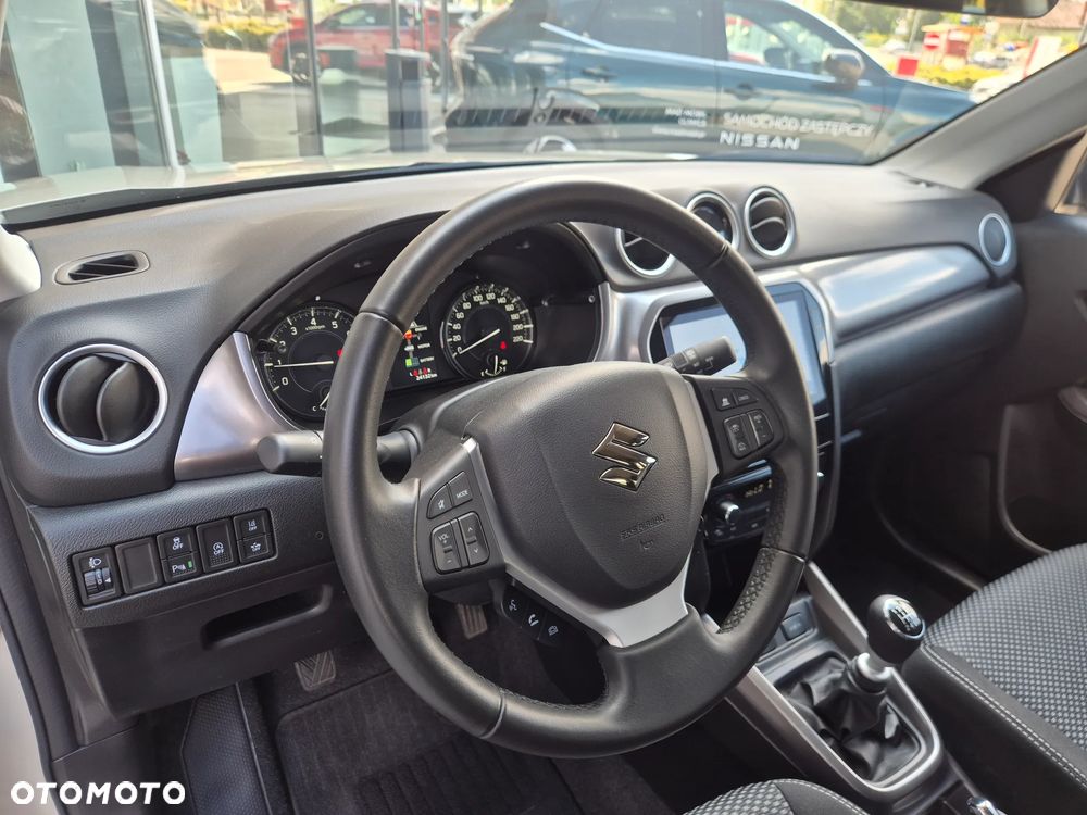Suzuki Vitara 1.4 Boosterjet mHEV Premium 2WD - 12