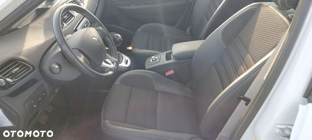 Renault Scenic Energy TCe 130 S&S Bose Edition - 10